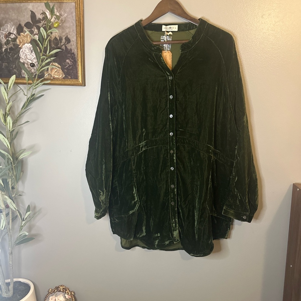 NATURAL LIFE Deep Olive Velvet Button-Down Tunic - Picture 2 of 6